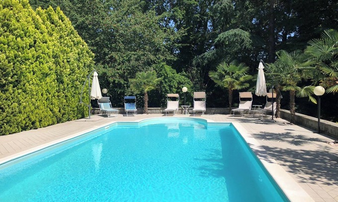 Tuoro sul Trasimeno Villa | Homerez - Villa in Tuoro sul Trasimeno