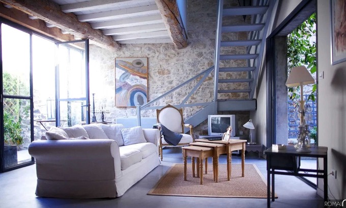 Pouzols-Minervois Villa | Homerez - Villa in Pouzols-Minervois