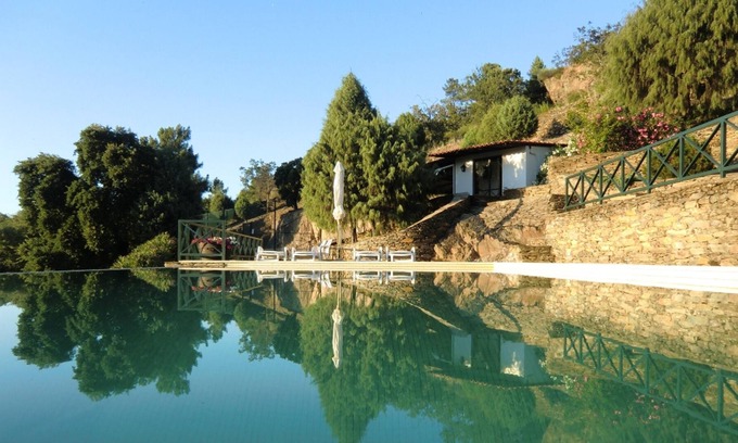 Torre de Moncorvo Villa | Homerez - Villa for 6 ppl. with shared pool and terrace at Torre de Moncorvo