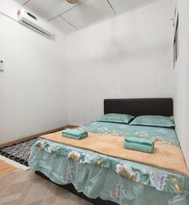 Alor Gajah House | Homestay Ummi