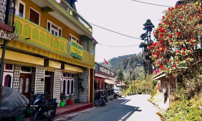 Ghoom House | Homestay Sumnima