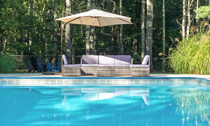 Stonington House | Homestead Near Mystic, Casinos & Beaches
