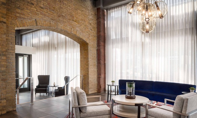 East Town Hotel | Homewood Suites By Hilton Milwaukee Downtown