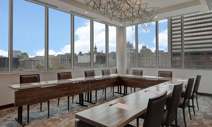 Chinatown Hotel | Homewood Suites by Hilton Montreal Downtown, QC