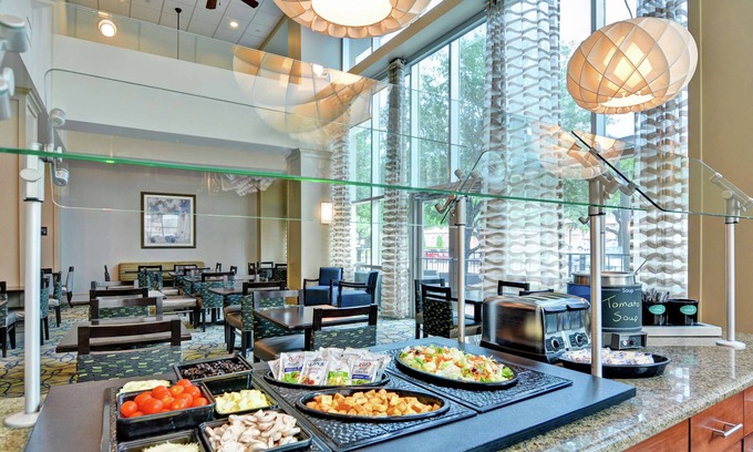 Uptown Hotel | Homewood Suites by Hilton Houston Near the Galleria