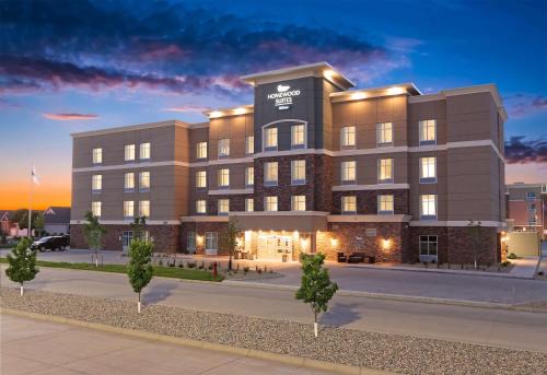 West Fargo Hotel | Homewood Suites By Hilton West Fargo/Sanford Medical Center