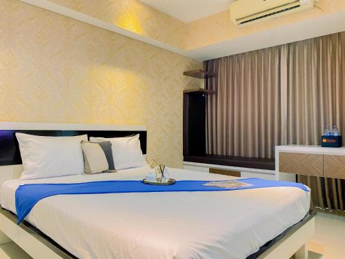 Cawang Apartment | Homey and Comfy Studio H Residence Apartment By Travelio