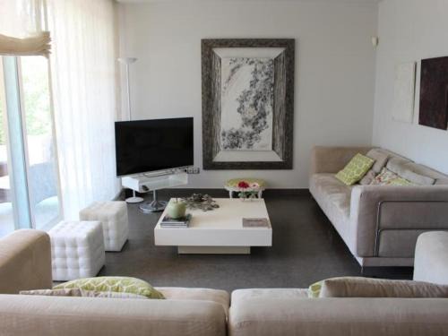 Bonmont Terres Noves Apartment | Homing Golf Bonmont 12.