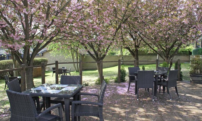 Croxdale Hotel | Honest Lawyer Hotel