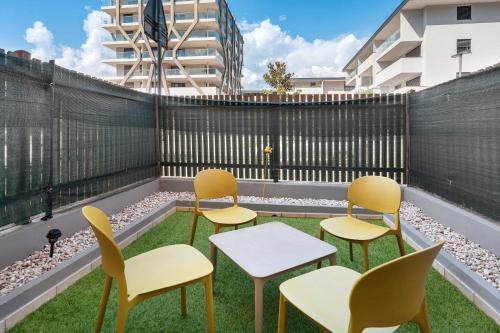 Laives Apartment | Honey Home With Parking