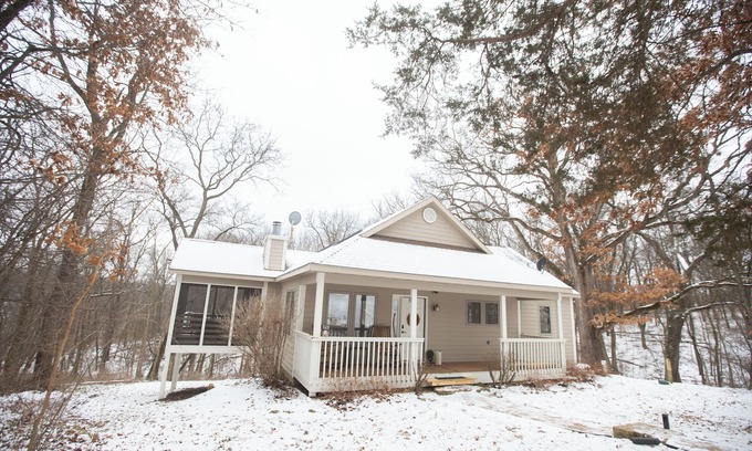 The Galena Territory Cabin | HoneyComb Hideaway Galena Territories