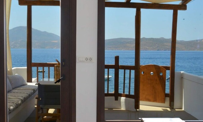 Tripiti Apartment | Honeymoon Klima Suite