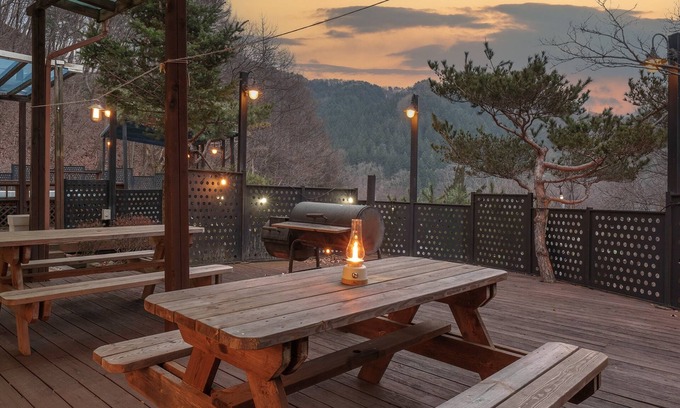 Seo House | Hongcheon White Hill Pension