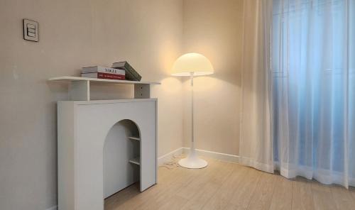 Sinchon-dong Apartment | Hongdae Yeondral Park, Z3, 7 minutes from Hongik Univ Station Exit 5, elevator ok