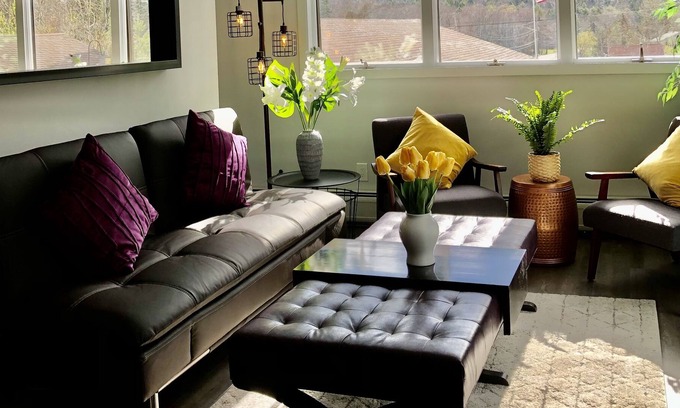 Florida Apartment | Hoosac Range Retreat