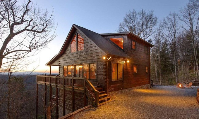 Morganton Cabin | Hoot Owl View by Escape to Blue Ridge