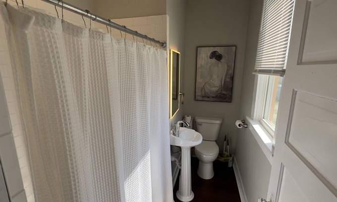 New Haven Apartment | Hooyah Navy! Super Sweet Summit!