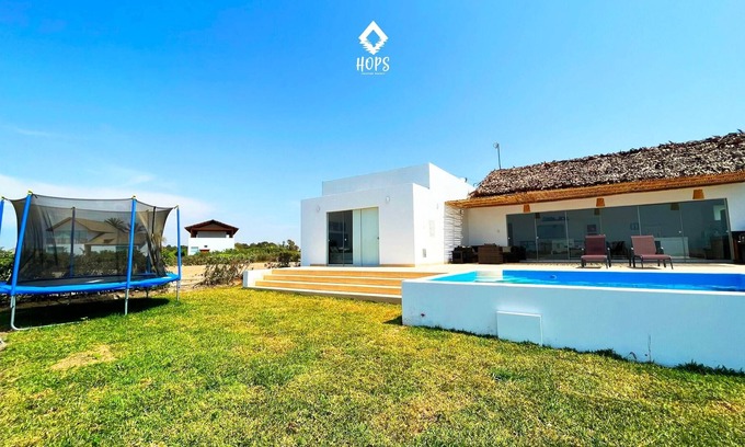Ica House | HOP COCOA hermosa playa Chincha