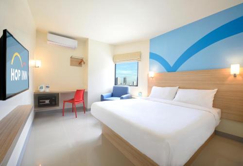 Paranaque Hotel | Hop Inn Hotel Aseana City Manila