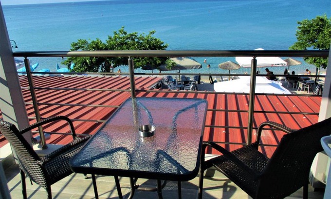 Pefkochori Apartment | Horizon