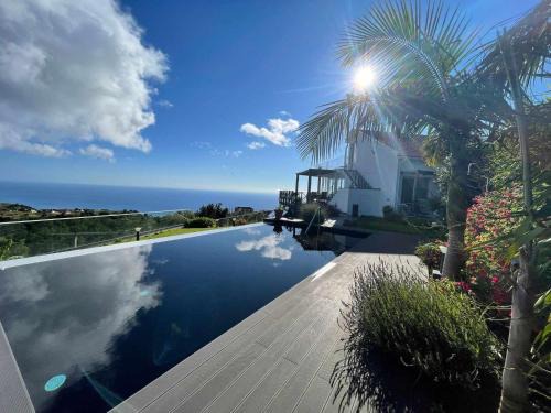 Faja da Ovelha House | Horizon Retreat