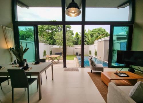 Si Sunthon Villa | Horizon Vista Pool Villa Family Retreat Bangtao