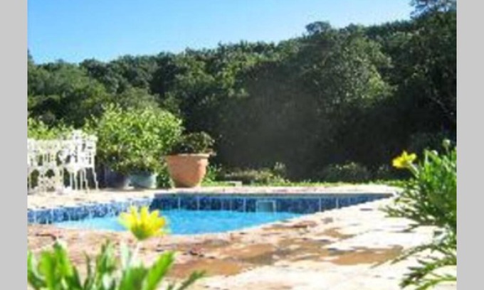 Amahlathi Apartment | Hornbills Forest Cottages