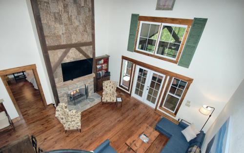 Highlands House | Horse Cove Haven