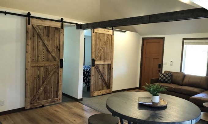 Rapid City Cabin | Horse Creek Resort - Cabin 1