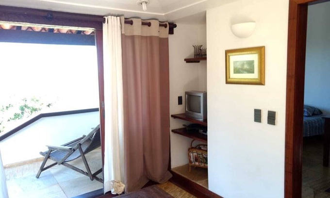 Sao Goncalo House | Horseshoe Beach Flats in Buzios