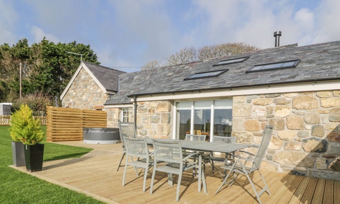 Mynytho Cottage | Horseshoe Cottage