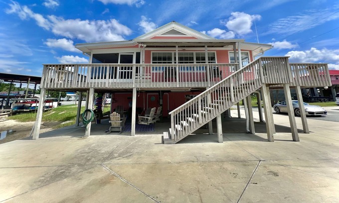 Horseshoe Beach House | Horseshoe Serenity- your little slice of Paradise