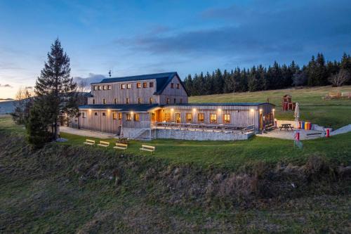 Cerny Dul Ski Chalet | Horská bouda Krakonoš