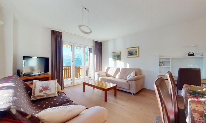 Veysonnaz Apartment | Hortensia H 023 - VIEW & MOUNTAIN apartment 6 pers