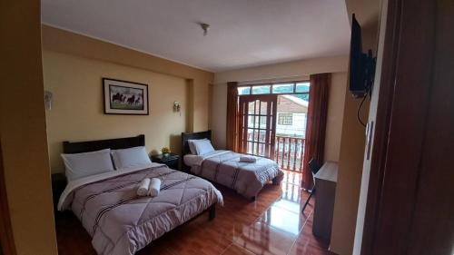 Oxapampa Hotel | Hospedaje "LOS QUETZALES DE OXAPAMPA"