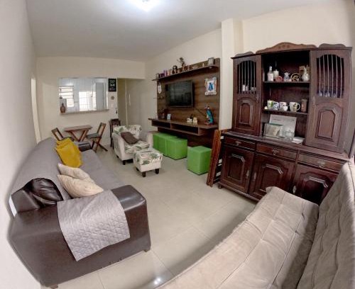 Gonzaga Apartment | Hospede-se a 3 min da praia do Gonzaga, Santos
