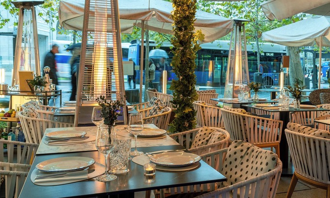 Recoletos Hotel | Hospes Puerta de Alcalá, a Member of Design Hotels