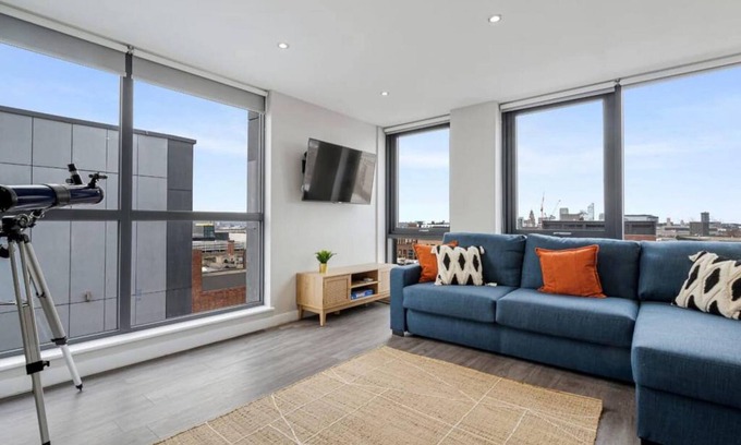 Baltic Triangle Apartment | Host Apartments The Baltic Penthouse 2