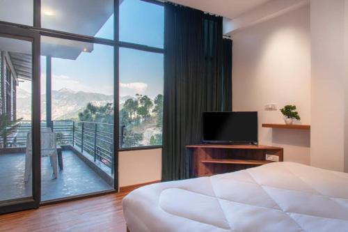 Dharampur Apartment | Host jatin Corner Cottage kasauli 7o1827o7o3