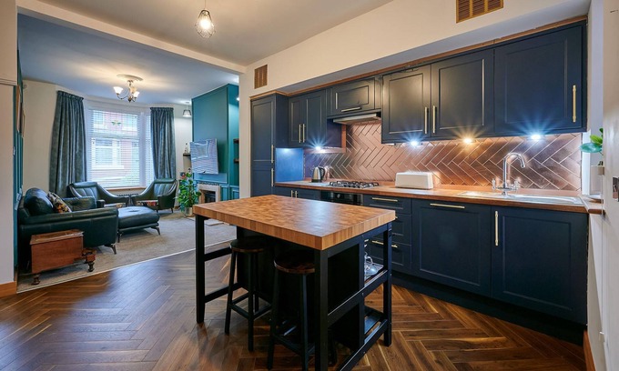 Liverpool House | Host Stay 19 Garswood