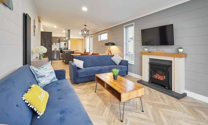 Low Gate Ski Chalet | Host & Stay | Alder Spa Lodge
