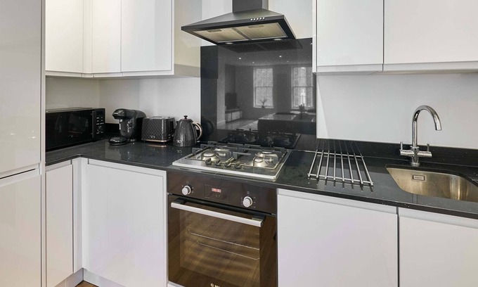 Windsor Apartment | Host Stay Eton House
