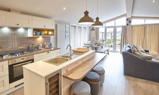 Runswick Bay Cabin | Host & Stay | Puffin's Rest