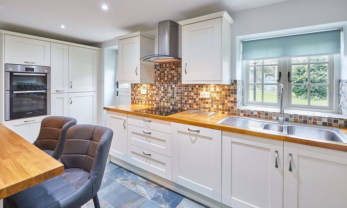 Corbridge House | Host Stay Kenmore