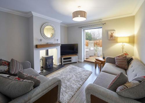Guisborough House | Host & Stay - Lowcross Cottage