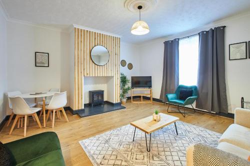 Woodhorn House | Host & Stay - North Shore Cottage