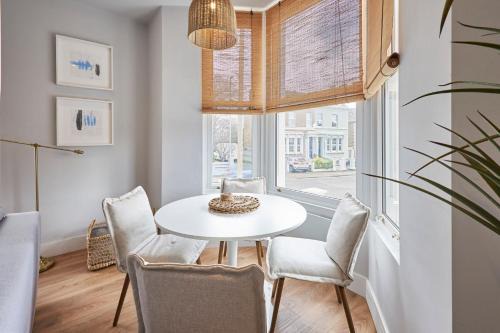 Ramsgate Apartment | Host & Stay - Poplar Villas