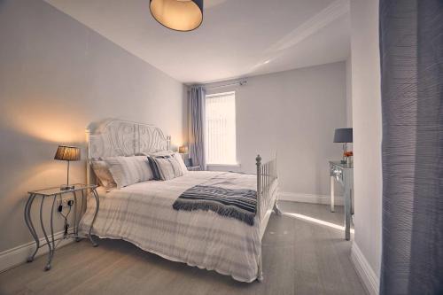 Woodhorn House | Host & Stay - Roselyn By The Sea