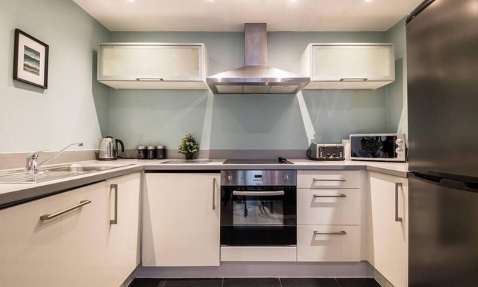 Baltic Triangle Apartment | Host Stay The Baltic Base Apt