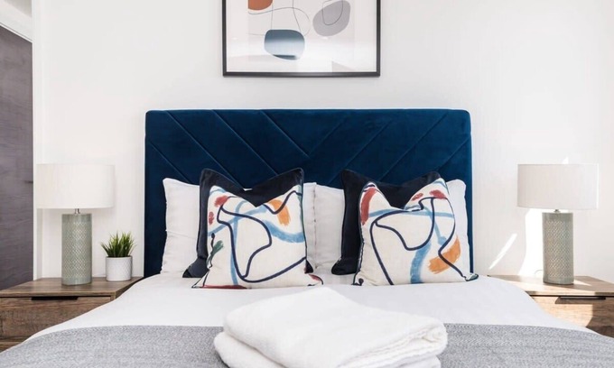 Baltic Triangle Apartment | Host & Stay | The Baltic Penthouse 3